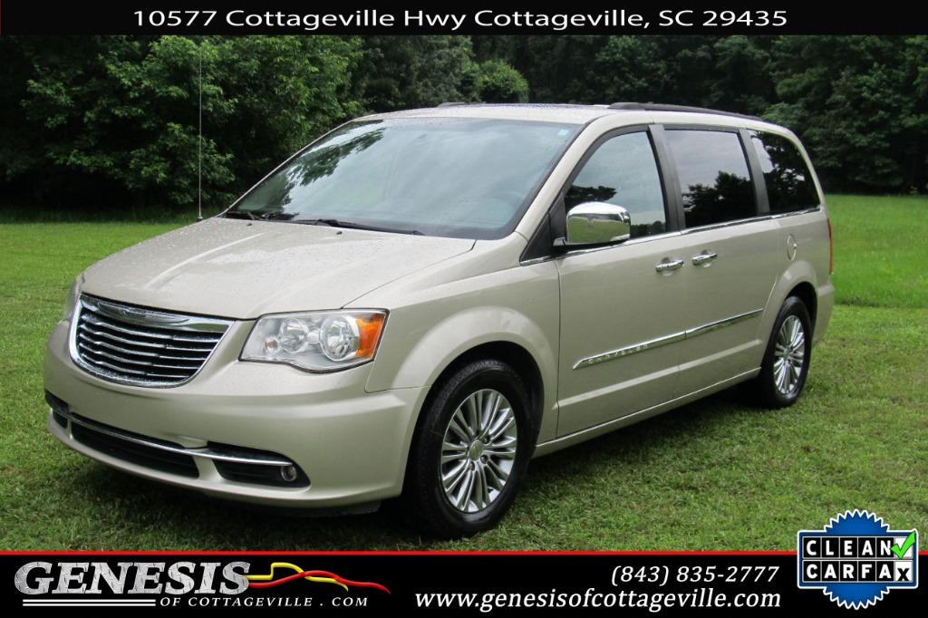 Used 2016 Chrysler Town & Country Anniversary Edition with VIN 2C4RC1CG9GR158270 for sale in Cottageville, SC