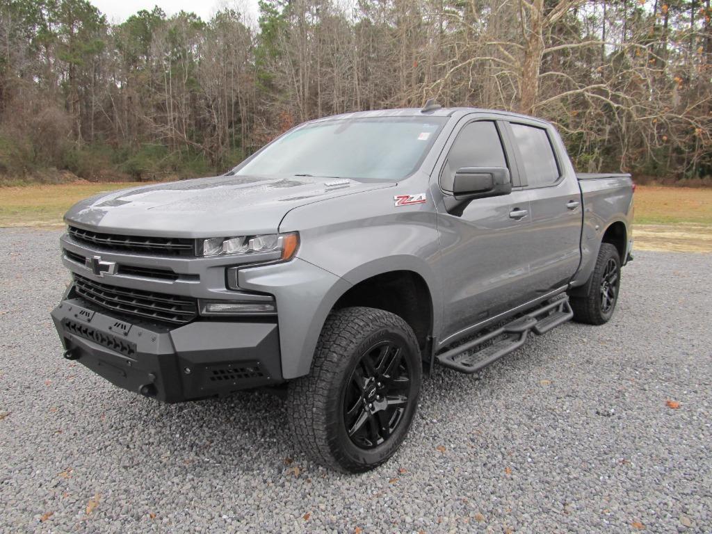 2020 Chevrolet Silverado Base's photo
