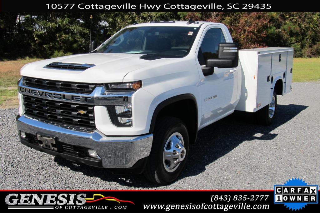 2022 Chevrolet Silverado 3500HD LT's photo
