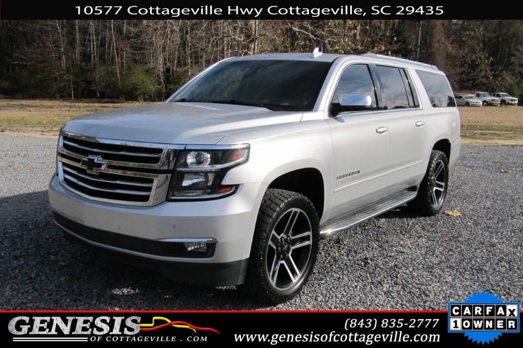 2017 Chevrolet Suburban Premier's photo
